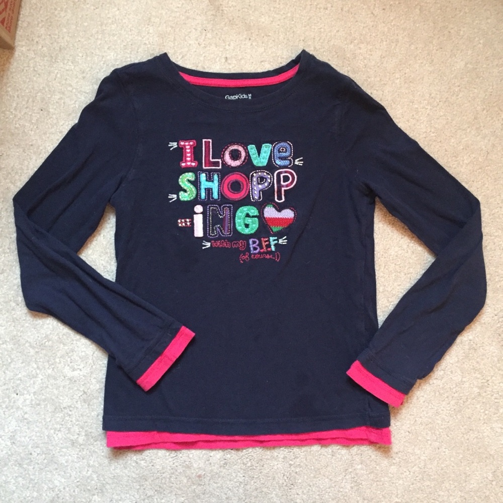 Gap embellished vintage T size M
